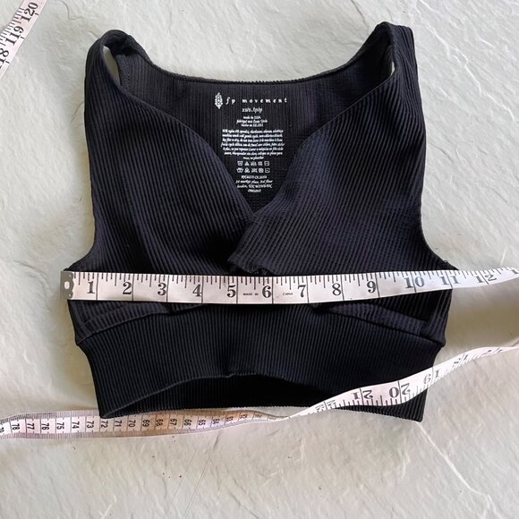 Free People FP Movement Shakti Black Nylon Plunge Seamless Crop Tank Size XS/S - Picture 7 of 7